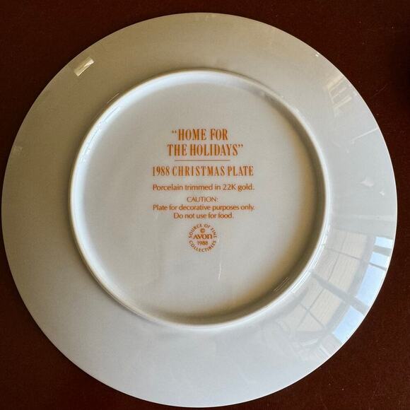 Home For The Holidays Christmas Plate Avon 1988 Original Box - Picture 3 of 3